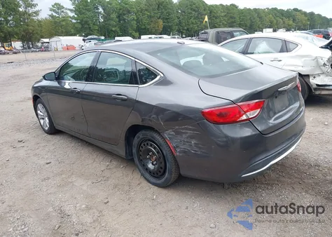 2015 Chrysler 200 Limited z USA, uszkodzony, nr VIN 1C3CCCAB1FN746947
